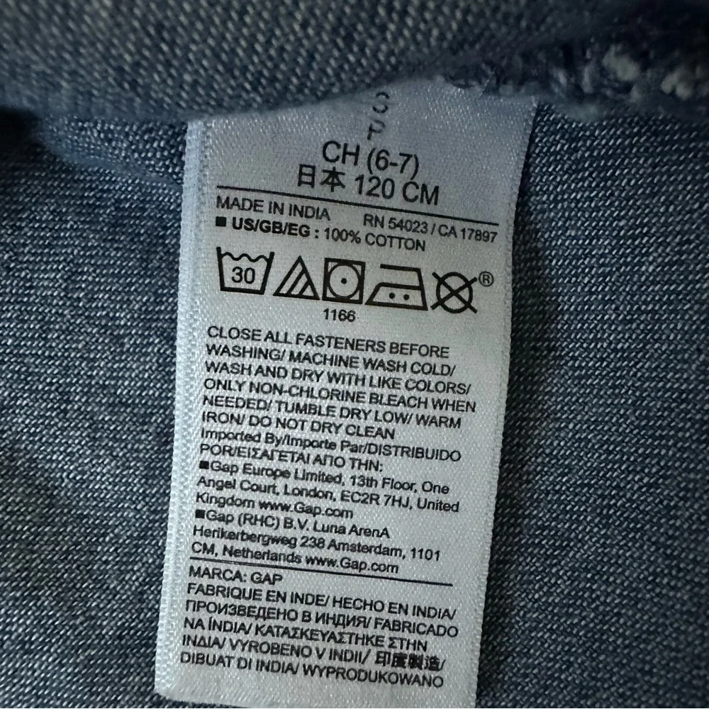 GAP Denim Dress Size 6-7 Girls